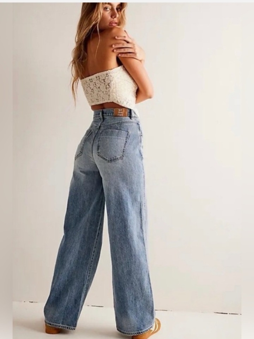 Free People WE THE FREE CRVY GIA Wide Leg JEANS - Picture 2 of 4